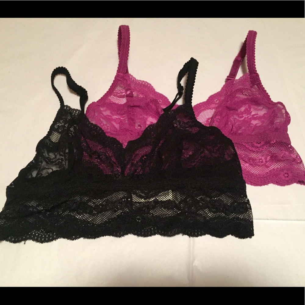 Set of 2 b.tempted Bralettes- S